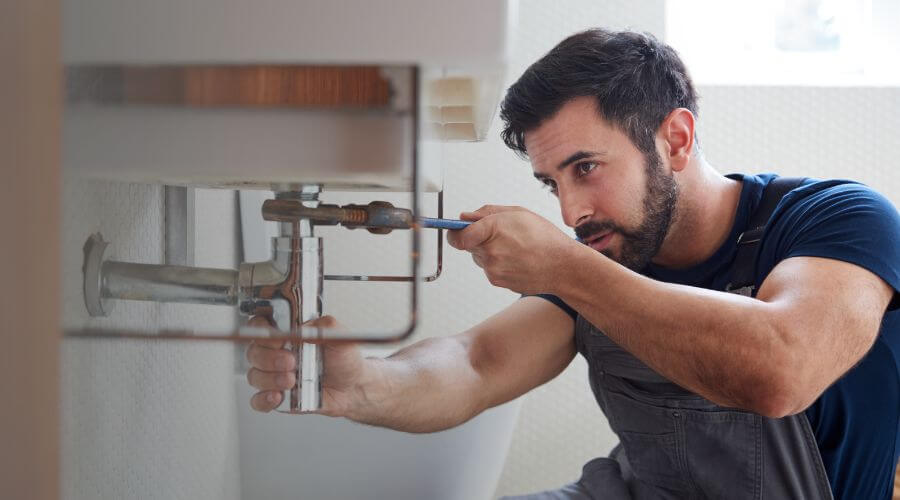 Sink faucet installation in Lincoln City, IN